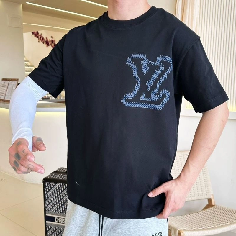 Packable Louis Vuitton T-Shirts 132274