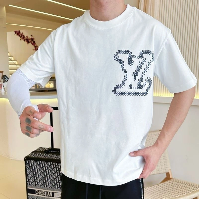 Louis Vuitton T-Shirts Seasonal 132273