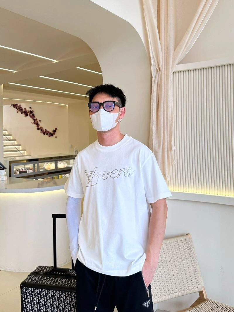 Louis Vuitton T-Shirts EasyMatch 132262