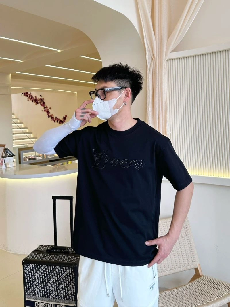 GoAnywhere Louis Vuitton T-Shirts 132259