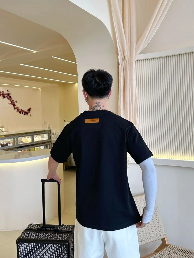 GoAnywhere Louis Vuitton T-Shirts 132259