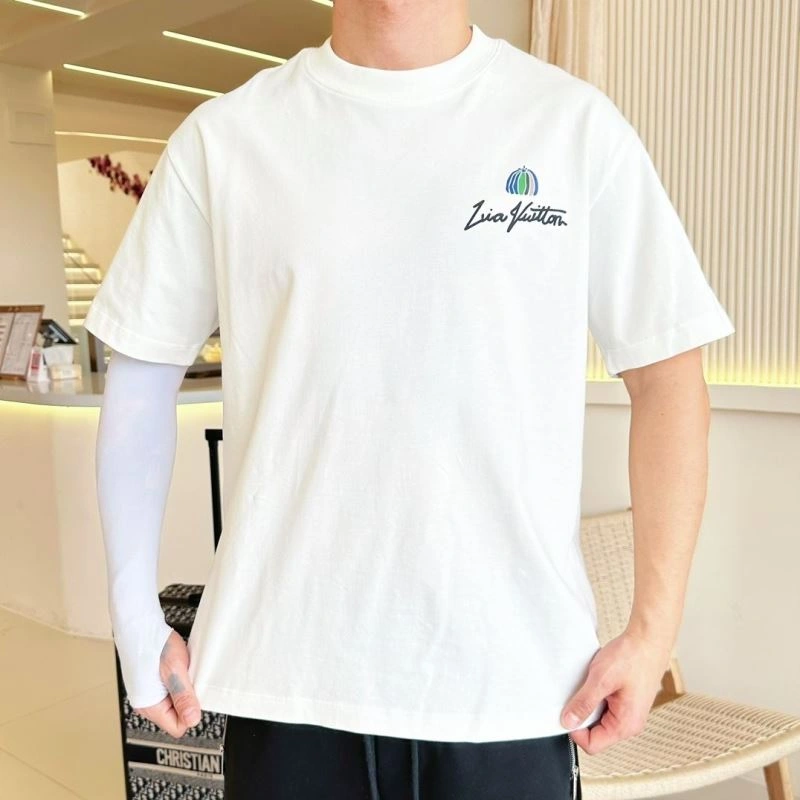 SoftTouch Louis Vuitton T-Shirts 132260