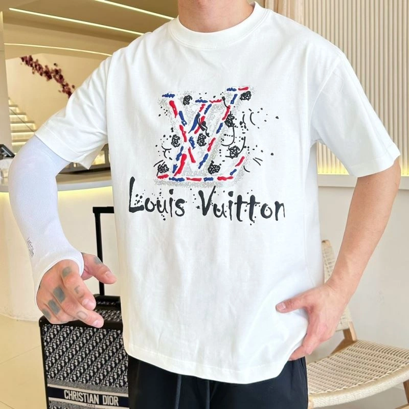 Louis Vuitton T-Shirts Unisex 132261