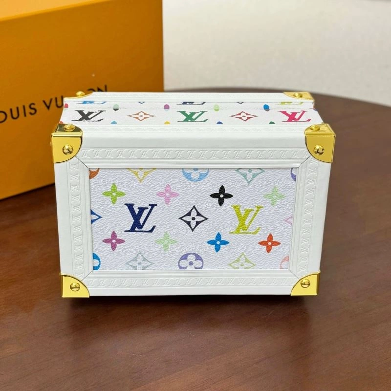 Sporty Louis Vuitton Tissue Boxes 274725