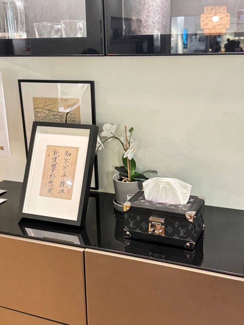 Comfortable Louis Vuitton Tissue Boxes 274719