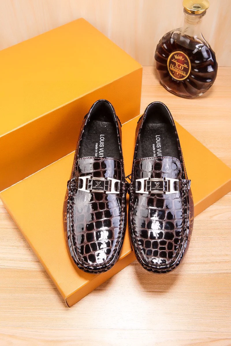 Louis Vuitton Tods Shoes Vibrant 30469