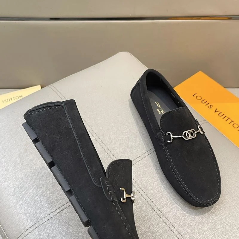 Louis Vuitton Tods Shoes UrbanChic 30453