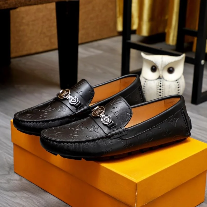 Unisex Louis Vuitton Tods Shoes 30445