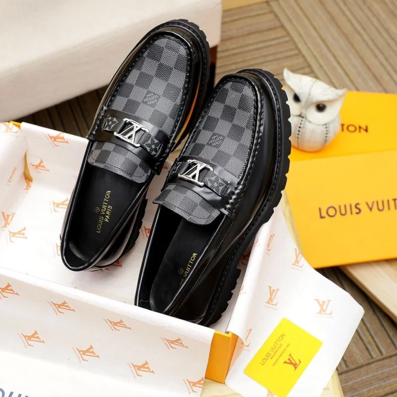 Casual Louis Vuitton Tods Shoes 30440