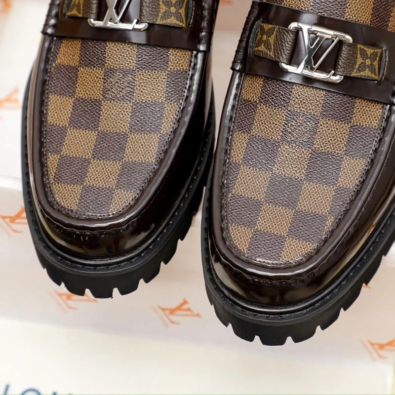 Functional Louis Vuitton Tods Shoes 30439