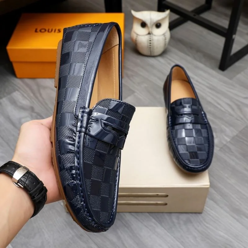 Seasonal Louis Vuitton Tods Shoes 32590