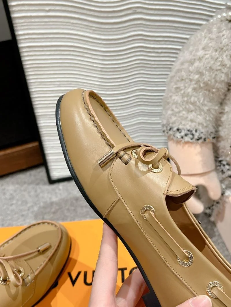 Louis Vuitton Tods Shoes Vibrant 33239