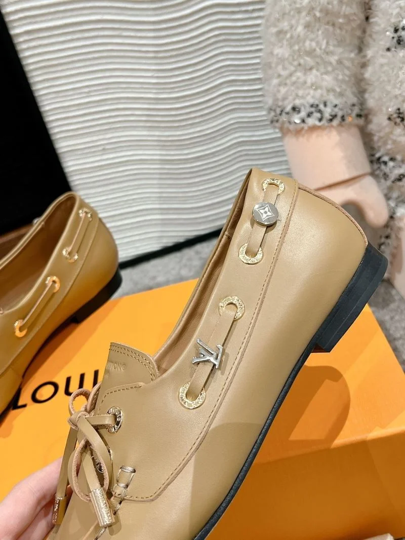 Louis Vuitton Tods Shoes Vibrant 33239