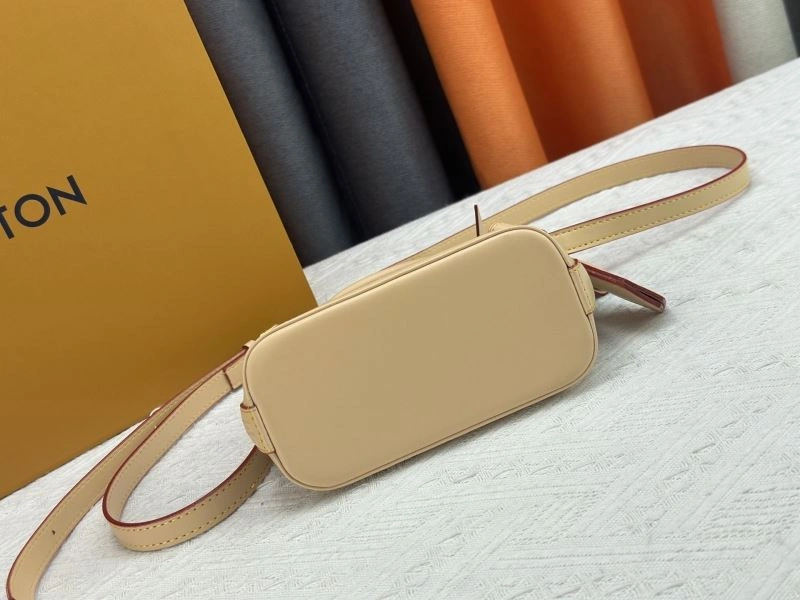 FashionForward Louis Vuitton Top Handle Bags 80337