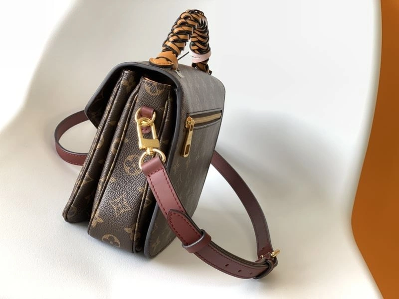 UrbanChic Louis Vuitton Top Handle Bags 94159