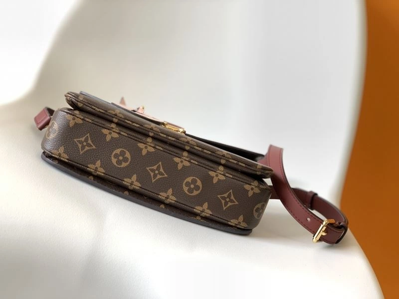 UrbanChic Louis Vuitton Top Handle Bags 94159