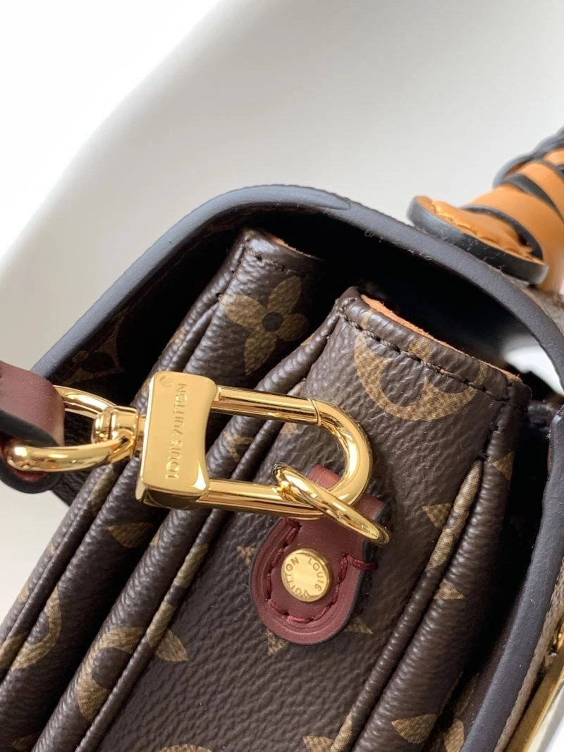 UrbanChic Louis Vuitton Top Handle Bags 94159