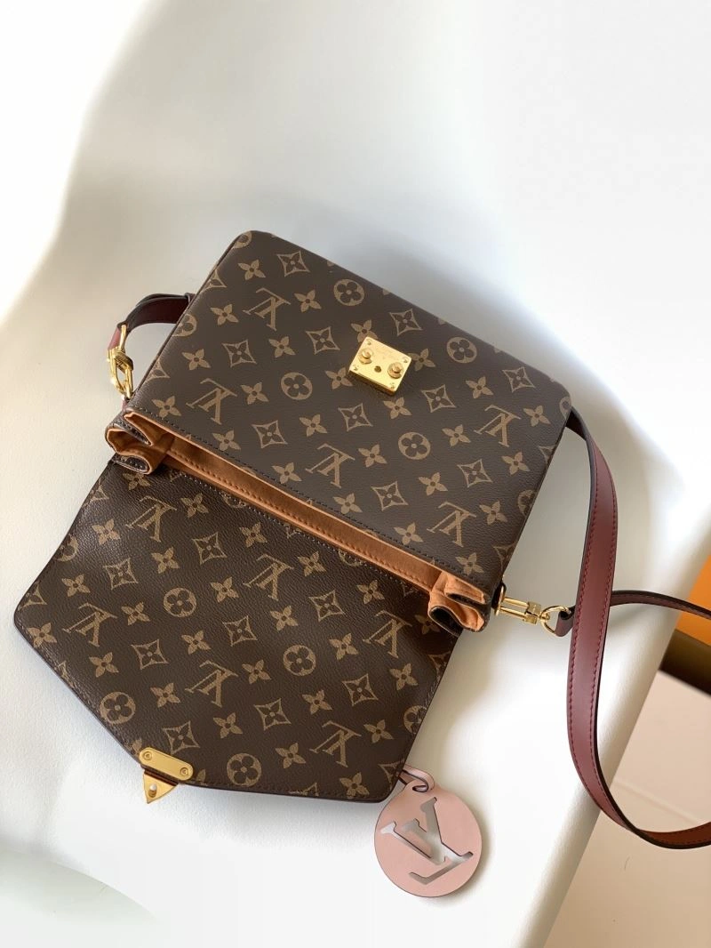 UrbanChic Louis Vuitton Top Handle Bags 94159