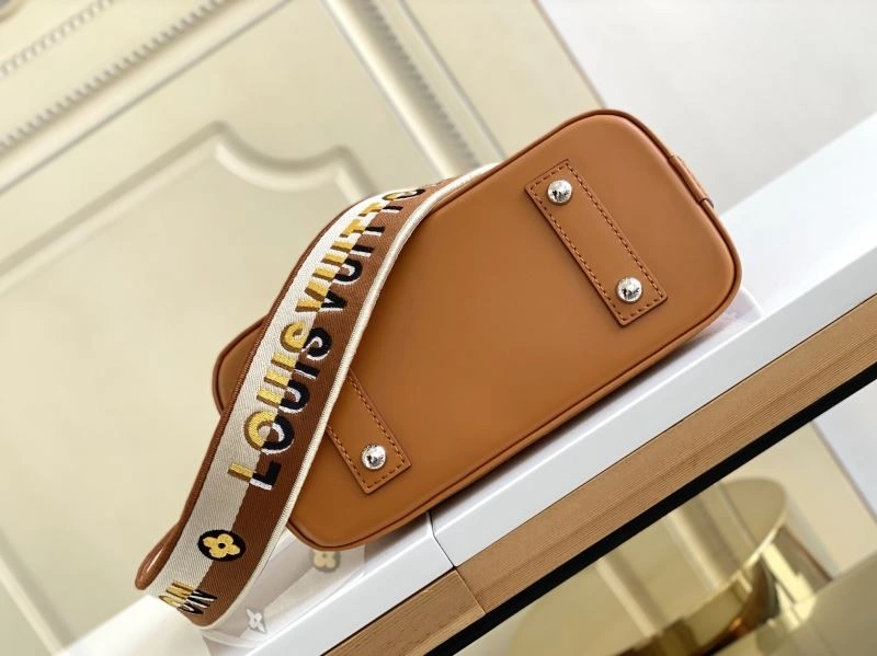 Versatile Louis Vuitton Top Handle Bags 94157