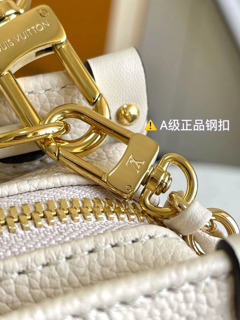 Louis Vuitton Top Handle Bags Lightweight 93910