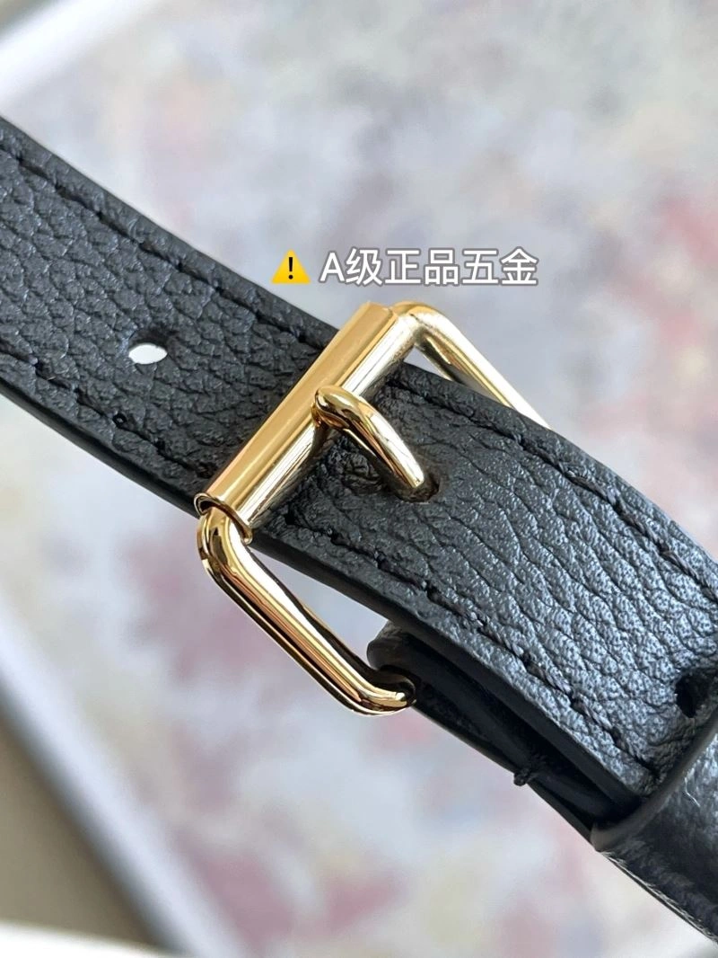 Louis Vuitton Top Handle Bags UrbanStyle 93972