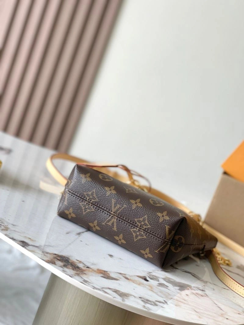 DailyWear Louis Vuitton Top Handle Bags 93409