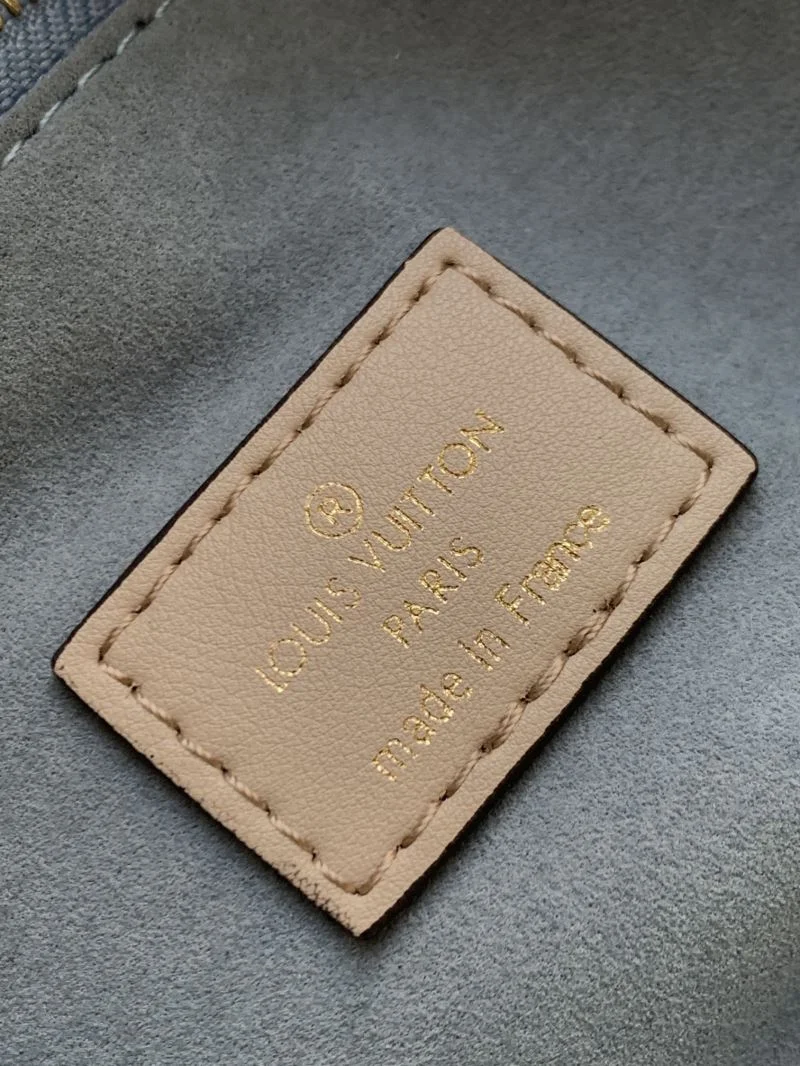 OdorResistant Louis Vuitton Top Handle Bags 43237