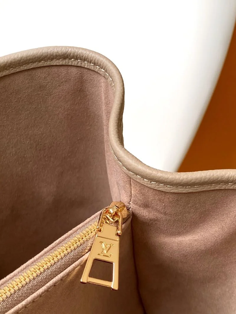 MoistureWicking Louis Vuitton Top Handle Bags 42294