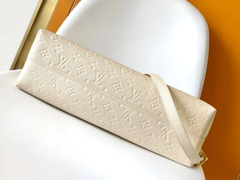 StreetReady Louis Vuitton Top Handle Bags 42292