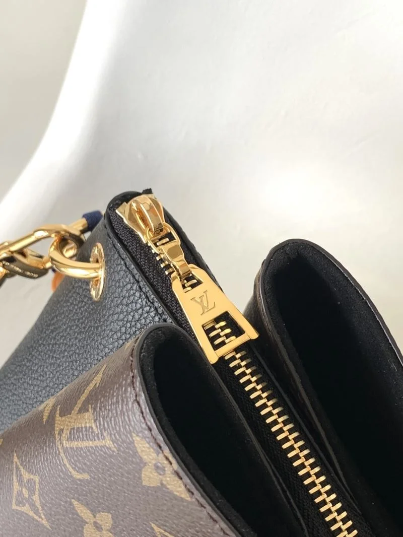 Louis Vuitton Top Handle Bags Breathable 42269