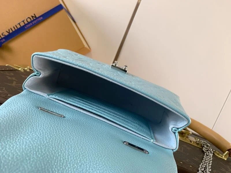 Cozy Louis Vuitton Top Handle Bags 42267