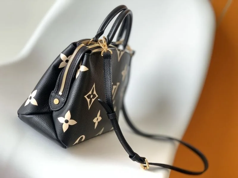 Thermal Louis Vuitton Top Handle Bags 42232