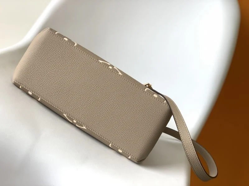 Reliable Louis Vuitton Top Handle Bags 42282