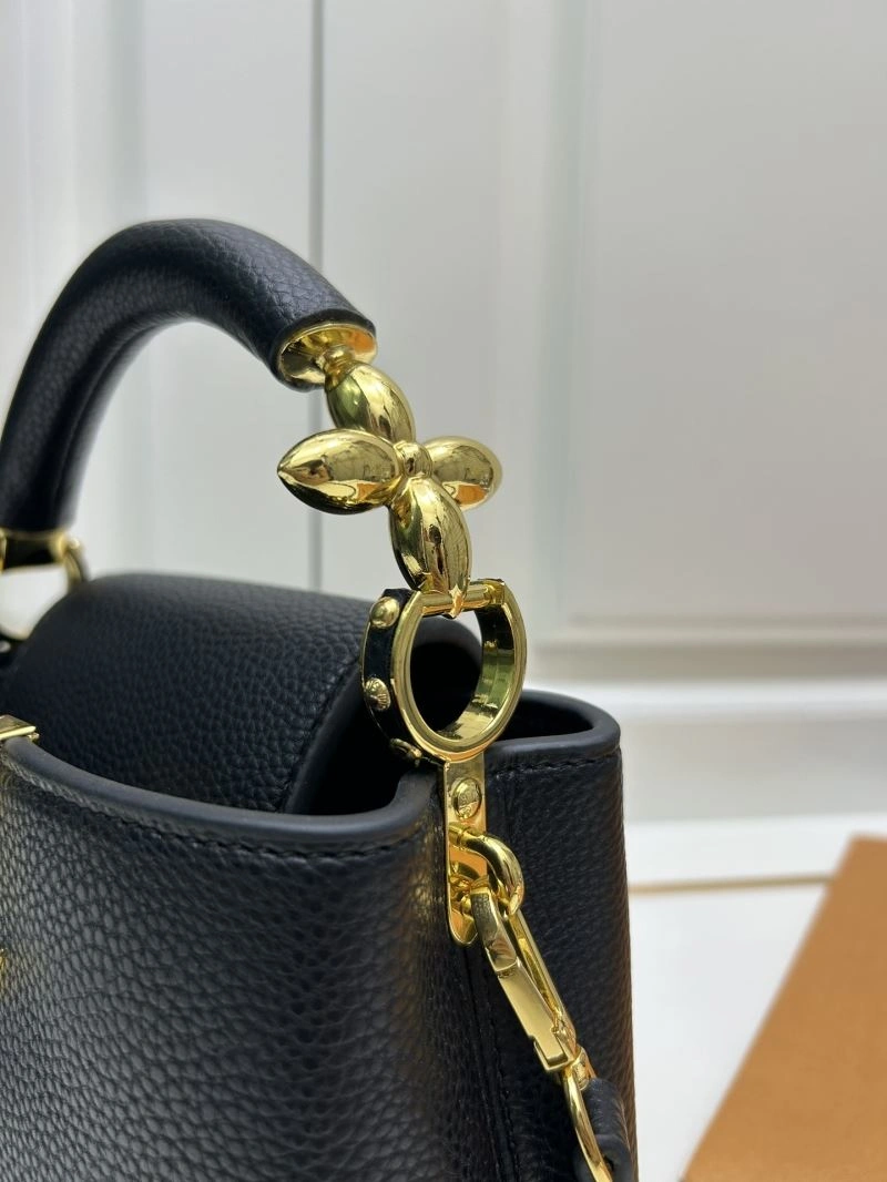 Unisex Louis Vuitton Top Handle Bags 83434
