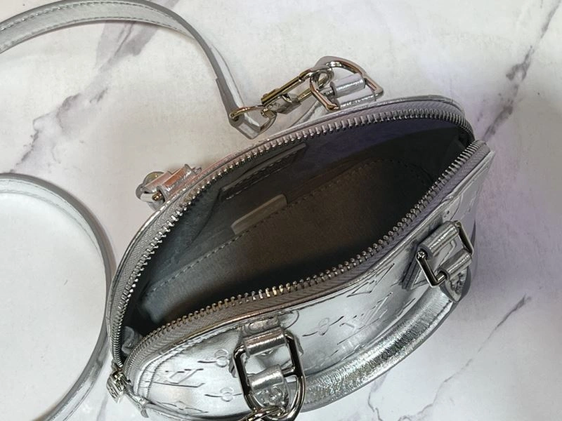 OnTrend Louis Vuitton Top Handle Bags 80055