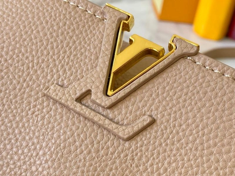 Minimalist Louis Vuitton Top Handle Bags 80064
