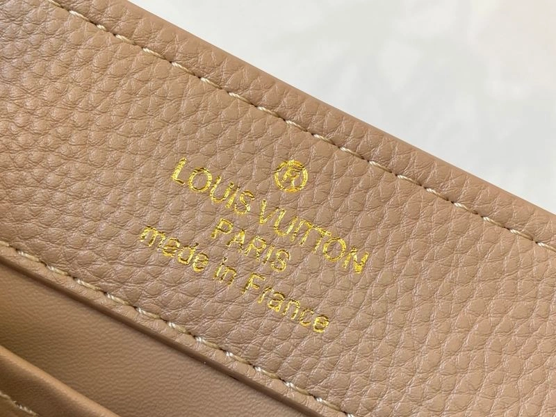 Minimalist Louis Vuitton Top Handle Bags 80064