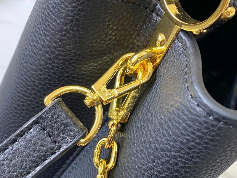 ZipUp Louis Vuitton Top Handle Bags 80047