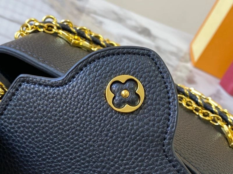 Breathable Louis Vuitton Top Handle Bags 80032