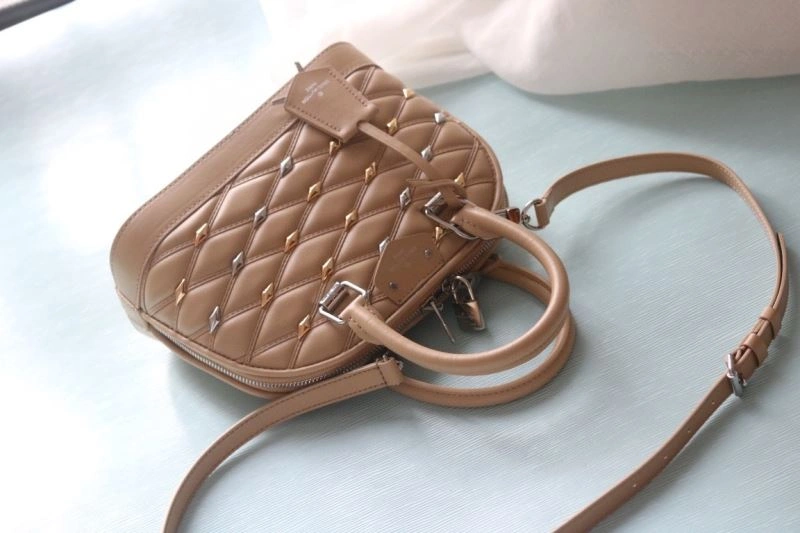 Louis Vuitton Top Handle Bags Tailored 79969