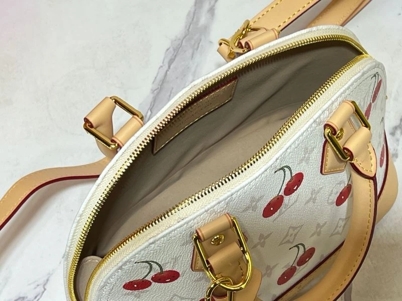 UrbanStyle Louis Vuitton Top Handle Bags 79973
