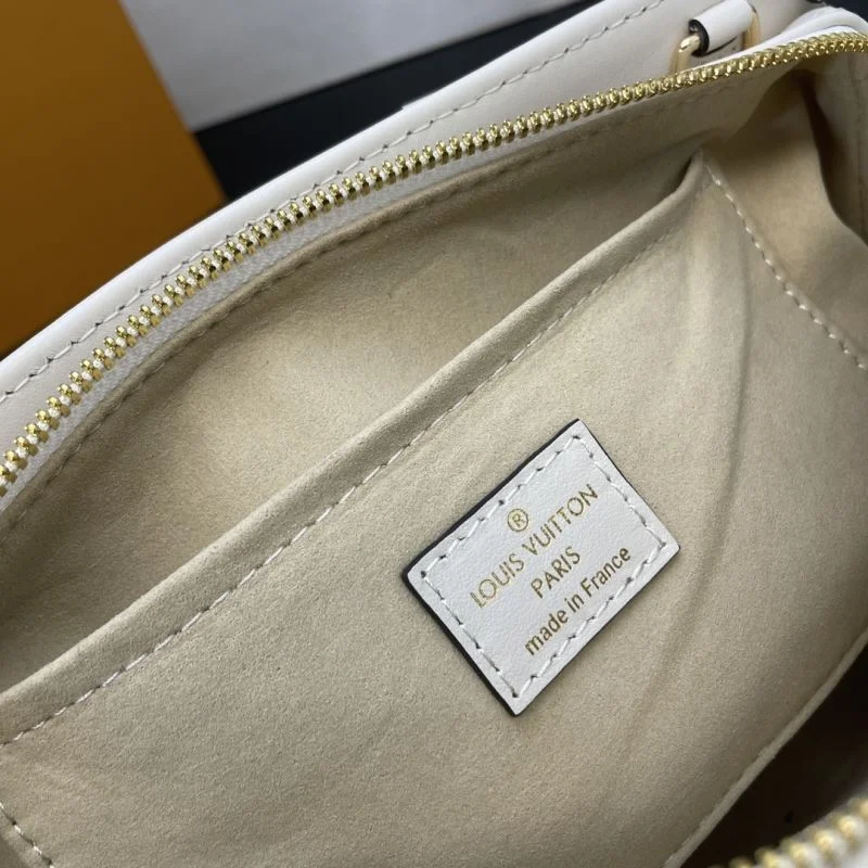 Louis Vuitton Top Handle Bags ComfortFit 41678