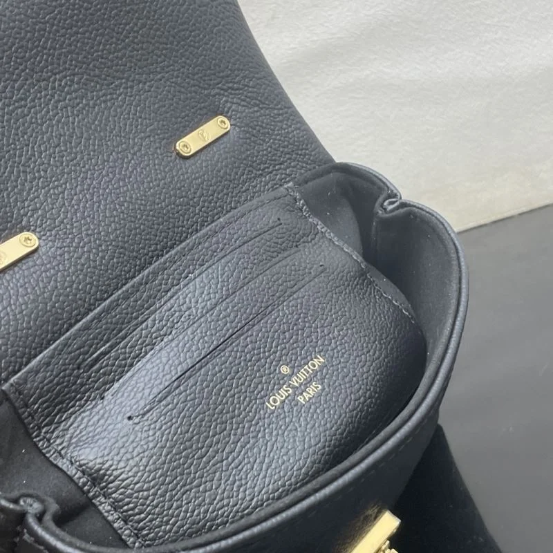MultiPurpose Louis Vuitton Top Handle Bags 41676