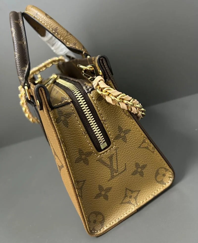 Louis Vuitton Top Handle Bags Breathable 41029
