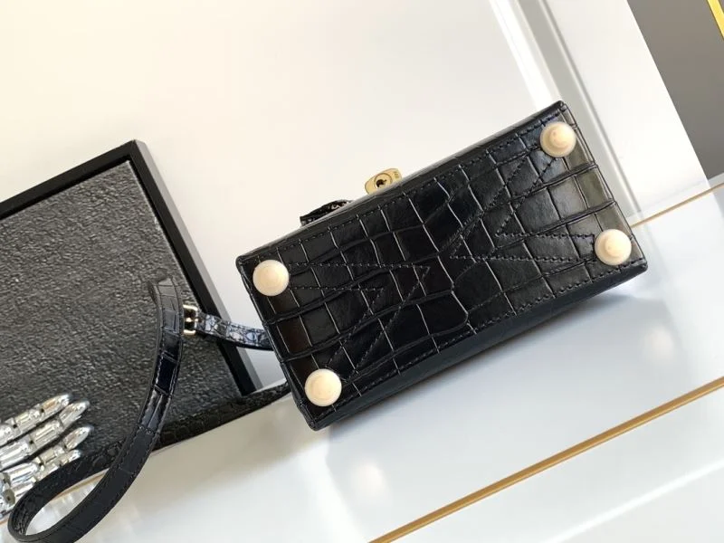 ComfortFit Louis Vuitton Top Handle Bags 41018