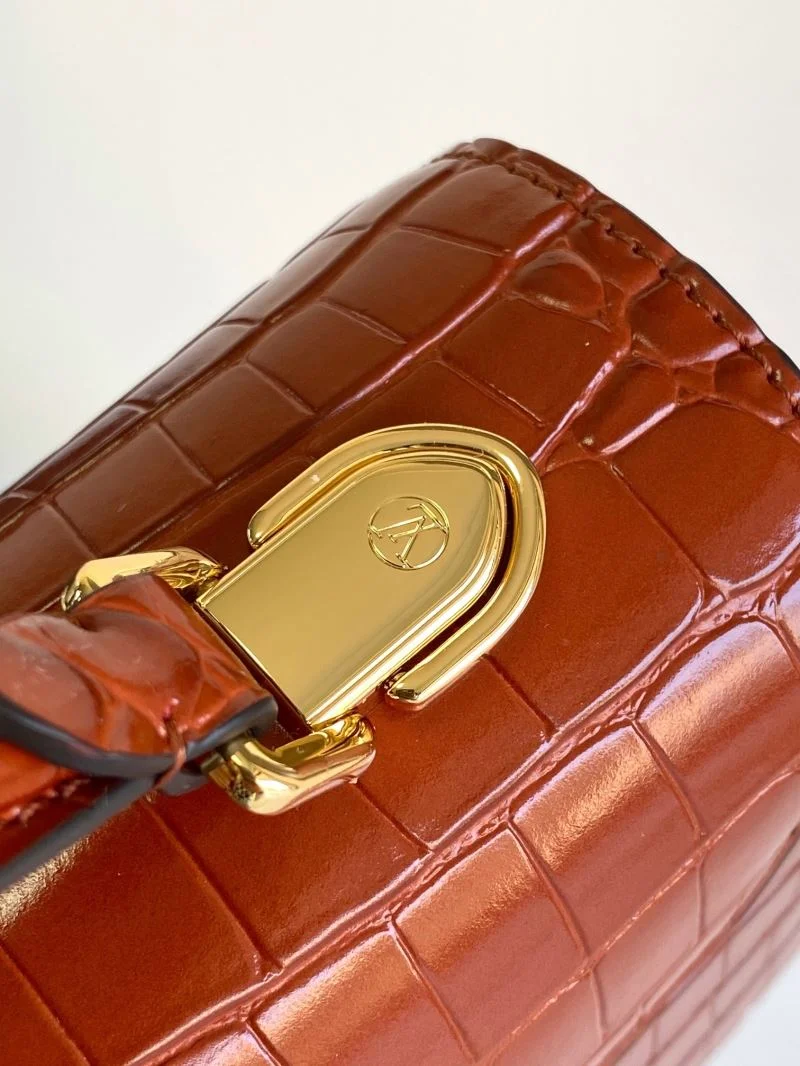 Durable Louis Vuitton Top Handle Bags 41009
