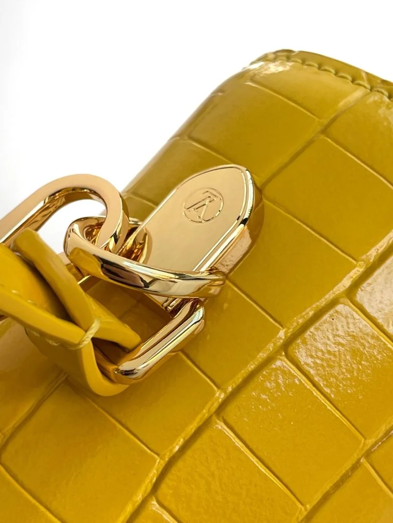 Premium Louis Vuitton Top Handle Bags 40998