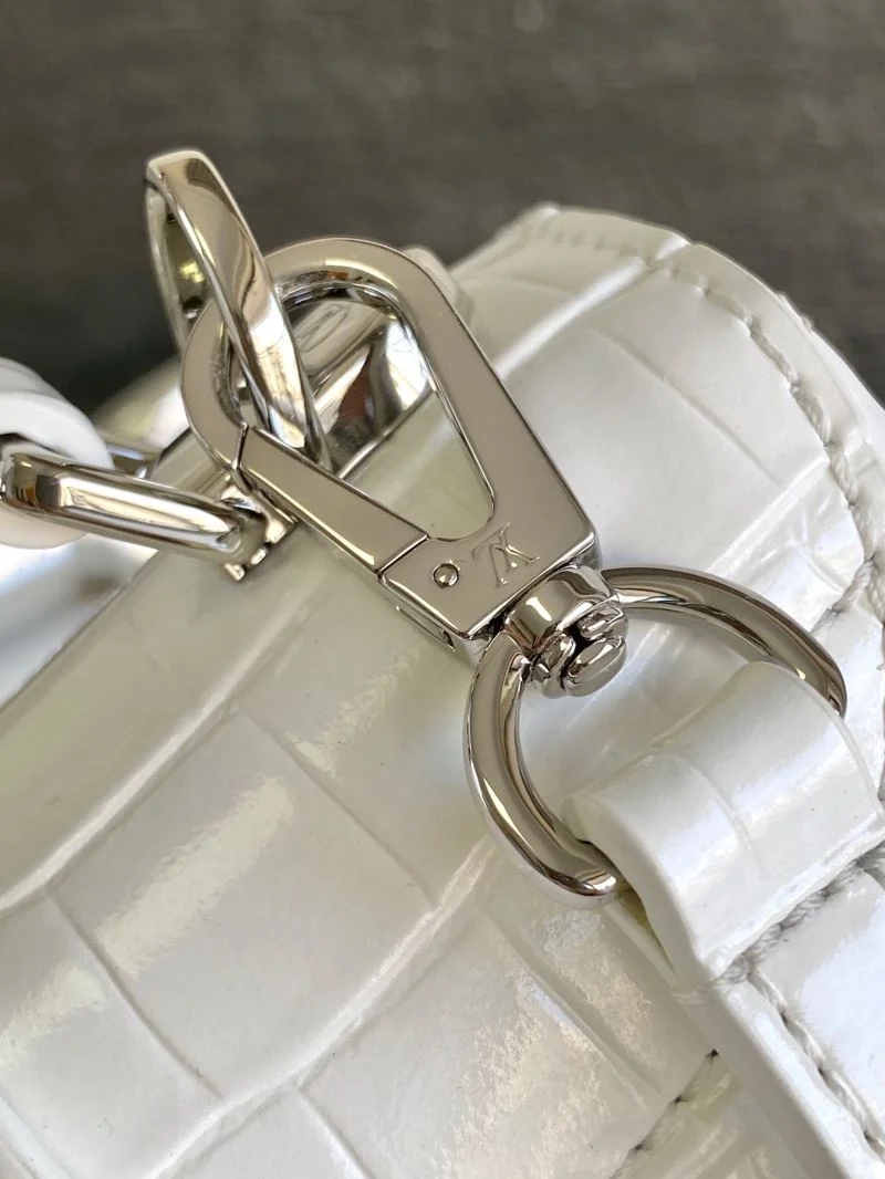 Breathable Louis Vuitton Top Handle Bags 40995