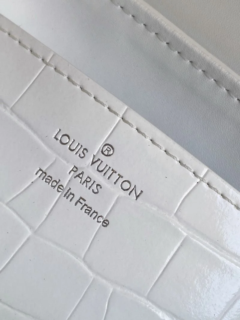 Breathable Louis Vuitton Top Handle Bags 40995