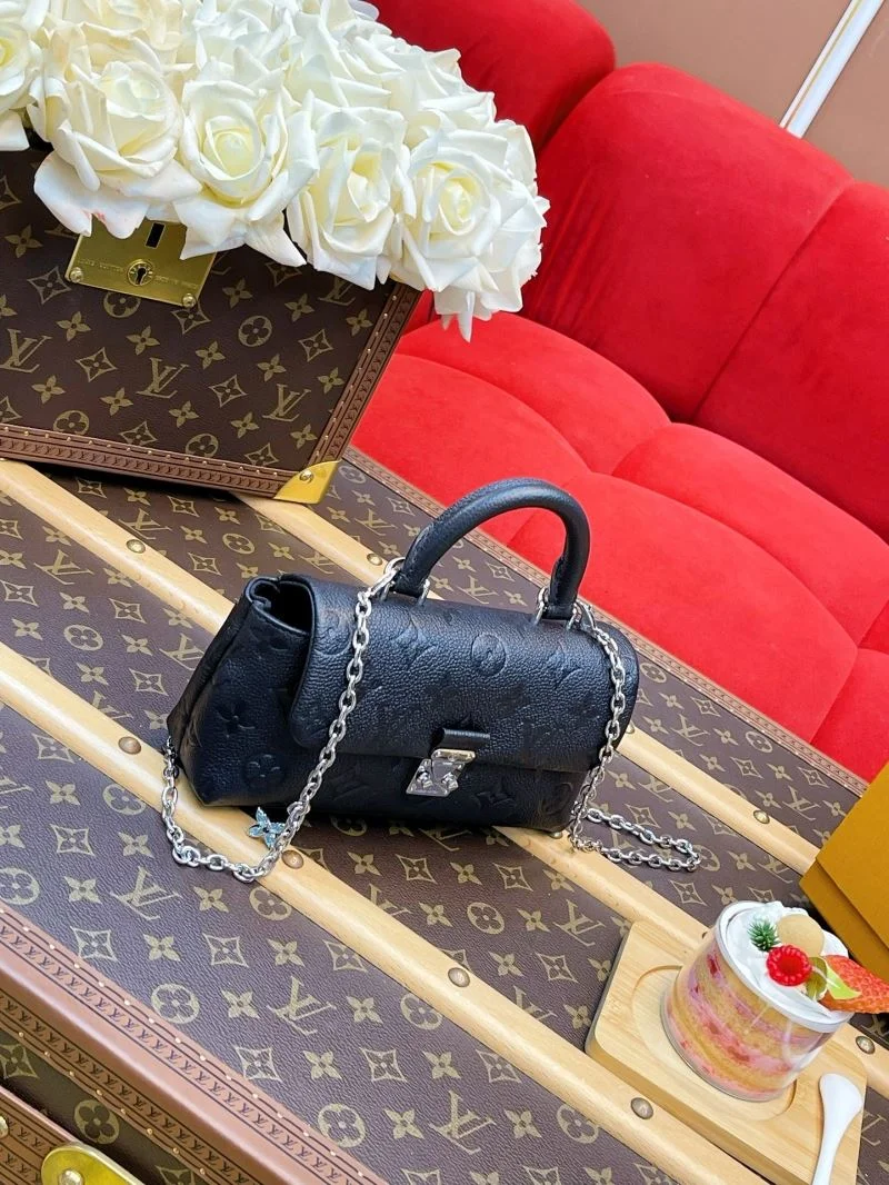 OnTrend Louis Vuitton Top Handle Bags 40364